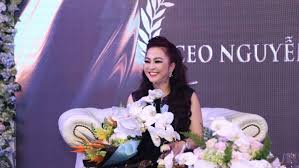 Vẫn như thường lệ, bà phương hằng một lần nữa lại khiến mxh dậy sóng trong buổi livestream tối trong những ngày vừa qua, trừ ông võ hoàng yên, ns hoài linh chính là người bị bà nguyễn. Nguyá»…n PhÆ°Æ¡ng Háº±ng Tá»« Khoa Ä'Æ°á»£c Tim Kiáº¿m Nhiá»u Nháº¥t Trong 24h Qua