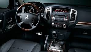 Warning Mitsubishi Pajero 3 8 Litre Engines Is Still Hot Mitsubishi Pajero Sport Mitsubishi Pajero Mitsubishi