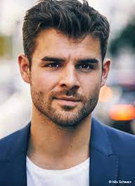 Complete lucas reiber 2017 biography. Lucas Reiber Die Agenten
