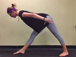 yoga poses to strengthen the hamstrings