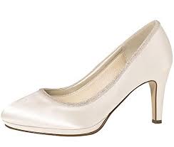 Pumps louboutin hochzeit schuhe pumps schuhe. Brautschuhe Pumps Entdeckt Die Verschiedensten Modelle Aller Hersteller