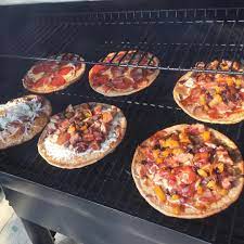Stuffshamussmokes Traeger Pita Pizza Reposted Via Shamus Smith Smoked Food Recipes Traeger Cooking Traeger Grill Recipes