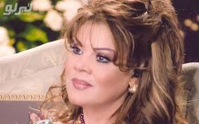 صور مشاهير عرب وأجانب يستعرضون ثرواتهم بطائراتهم الخاصة الفارهة celebrities drop earrings diva