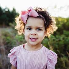 Having a sister is like having a best friend you can't get rid of. You know  whatever you do, they will still be there.” -Amy Ali Now booking spring and  summer sessions!