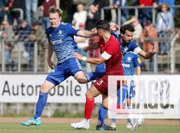 Dennis Krob (20, FK Pirmasens), Jannik Marx (15, Wormatia Worms)  07.10.2023, Fußball, Oberliga