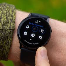 Der blut­g­lu­ko­se­wert oder blutzuckerwert beschreibt die konzentration von zucker (glukose) im blut. Segen Fur Diabetiker Nachste Galaxy Watch Konnte Blutzucker Messen Nextpit