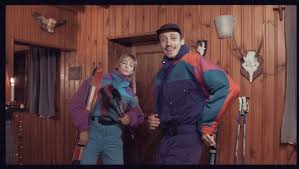 The single, tout oublier, spent nine weeks at number 1 on the ultratop charts, breaking the record for a belgian artist formerly set by. Angele Devoile Un Clip Inedit En Compagnie De Romeo Elvis Tout Oublier