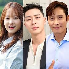 But who is park seo joon's wife? Park Seo Joon Park Bo Young Lee Byun Hun Start Filming For Concrete Utopia