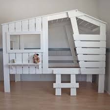 Huttenbett Spielbett Kinderbett Strandhaus Weiss Massivholz 90x200cm Amazon De Kuche Haushalt Kinderbett Haus Kinder Zimmer Kinderbett