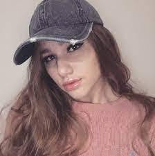 Jacquese Kellum's Instagram, Twitter & Facebook