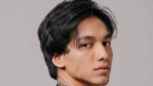 Jefri Nichol Cium Bibir Kekasih, Warganet Patah Hati: Sakit tapi Nggak  Berdarah