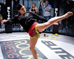 Gina carano 'mandalorian' fight scenes: Gina Carano Caged Heat Mma Women Martial Arts Women Ufc Fighters