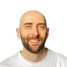 Barry Mackie's Instagram, Twitter & Facebook