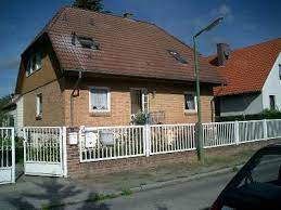 Ein haus zu kaufen ist eine mögliche alternative zur miete. Haus Mieten In Berlin Mit 3 Schlafzimmer Iha 76271