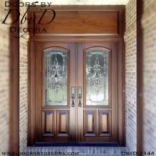 Front entry doors are significant centrally focused aesthetics of a home.you'll find the perfect exterior door to compliment the style of your home with us. Custom Leaded Glass Double Doors Solid Wood Entry Doors By Decora