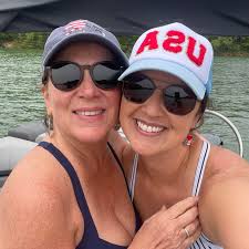 The homemade cream cheese is a win!! It's so creamy 😍😋🧀🥖👩🏼‍🍳 The  Shady Pines Homestead Joe Russell