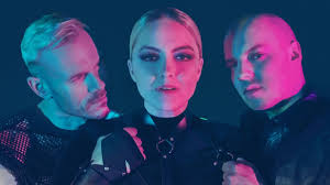 Guldal jiena: Keiino lágida eahkes vuosttas skearrus  almmustahttinkonseartta neahtas