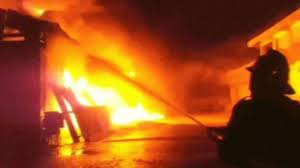 Massive Fire In Delhi S Gandhinagar Market Goods Worth Lakhs Turned To Ashes Iit gandhinagar offers a b.tech. massive fire in delhi s gandhinagar