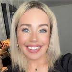 Allyson Dowell's Instagram, Twitter & Facebook