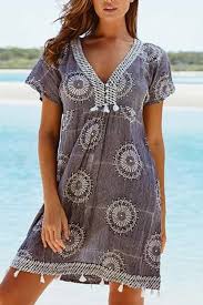 Holiday V Neck Printed Tassel Mini Dress In 2020 Casual Dresses Short Sleeve Dresses Maxi Dress With Sleeves