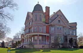 1890 Queen Anne La Crosse Wi 365 000 Old House Dreams Old House Dreams Victorian Homes Queen Anne