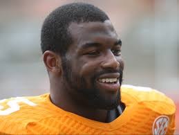 Tennessee Vols try to reverse direction in rivalry