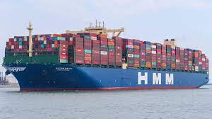 Открыть страницу «hmm» на facebook. Grosstes Containerschiff Der Welt Hmm Algeciras Legt Im Hamburger Hafen An Shz De