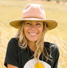 Morgan Tilton's Instagram, Twitter & Facebook