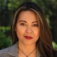 Angela Kirkpatrick's Instagram, Twitter & Facebook