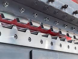 Akf firstblech aus aluminium 2000mm. Hoffmann Trapezbleche Trapezbleche Trapezprofile Thermoelemente Pfannenprofile