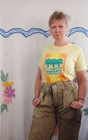 Acid washed jeans can cost you a pretty penny depending on where you're shopping, so use this guide if you wish to create acid. Yellow Acid Washed Mom Jeans Vintage Colored Acid Wash Pants Distressed Denim High Waist Jeans Pleated Waist Deadstock Nwt By Venusnfursvintage From Venus N Furs Vintage Of Adams Morgan Washington Dc Attic