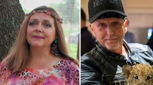 Carole baskin has been vilified ever since she appeared in netflix's 'tiger king: Spioniert Carole Baskin Tiger King Star Mit Drohne Aus Promiflash De