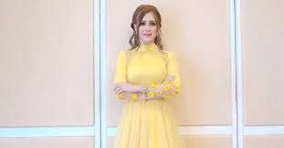 Resipi tepung pelita datin paduka eina azman. Sorry I Original Ya Datin Eina Azman Tak Menggelabah Disamakan Dengan Sajat