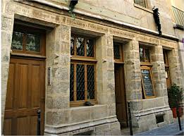 The Oldest House In Paris Was Built By Alchemist Nicolas Flamel Nicolas Flamel Old Stone Houses Medieval Houses