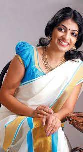 Kasavu is a handwoven cream colored saree with gold border, worn by malayalee women. Kerala Kasavu Sarees Online Stunning Indian Actress Pics Kasavu Saree Kerala Saree Indian Actress Pics