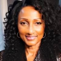 Lissette Carranza's Instagram, Twitter & Facebook