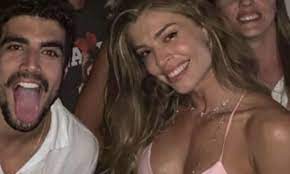 No registro, a atriz aparece mostrando suas habilidades ao criar um ritmo com a. Grazi Massafera Conta Se Fez Enxoval Com Caio Castro E Revela A Verdade