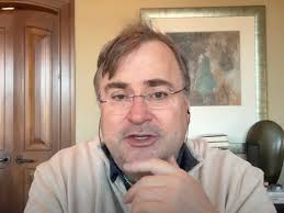 WATCH: LinkedIn Founder Reid Hoffman joins The Daily Beast Podcast