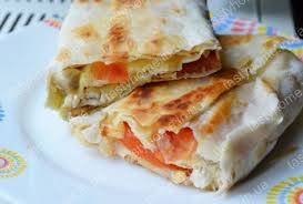 рулет из лаваша с курицей и сыром на сковороде Lavash S Kuricej I Pomidorami S Izobrazheniyami Lavash S Kuricej Idei Dlya Blyud Kulinariya