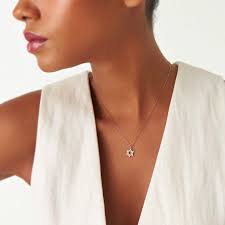 Colier din aur Steaua lui David cu diamante