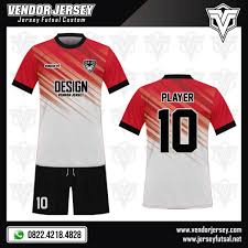 Desain baju bola terbaik atau kostum sepak bola terbagus memang sangat di butuhkan sebagai bahan atau inspirasi dalam membuat jersey futsal atau baju bola. Desain Kostum Sepakbola Code Restrip Gradasi Warna Merah Putih Vendor Jersey