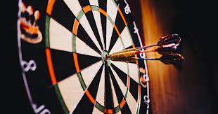 After player 1 throws 3 darts, player 2 would then take their turn throwing. Cricket Darts Rules How To Play Cricket Darts Thrillist