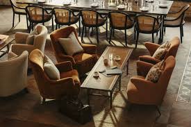 The Hoxton Southwark Rest Work Dine Among London S Creatives Design Milk Hotel Hoxton Hoxton Southwark