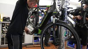 E Bike Inspektion Das Wird Wirklich Gemacht Youtube