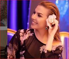 Djali i ish-deputetit feston ditëlindjen, Olta Boka zgjodhi fjalët më të  ngrohta për të uruar shokun e saj të jetës