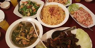 Here are 10 must try local dishes if you're ever visiting sarawak! 5 Local Dishes You Must Try In Kuching Kuching Borneo Info