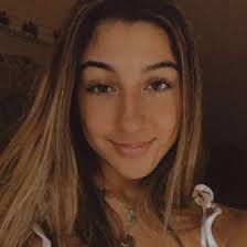 Haley Luna (haleyyluna)