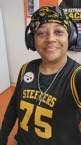 Gm Steeler Nation n happy Fan Friday 🖤 💛 have a fantastic Steelerific day  n be safe ❤️