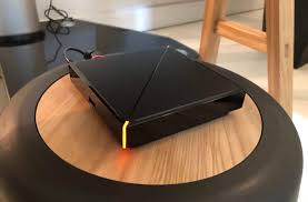 Que vous soyez abonné mobile ou livebox chez orange, l'application tv vous offre la possibilité de regarder tous les programmes télé auxquels vous avez droit sur votre smartphone ou tablette. Decodeur Tv Uhd D Orange Test Et Avis 2020