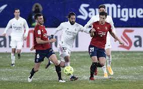 Real madrid official website with news, photos, videos and sale of tickets for the next matches. Real Madrid Frustrated In The Snow With 0 0 Osasuna Draw Football Espana